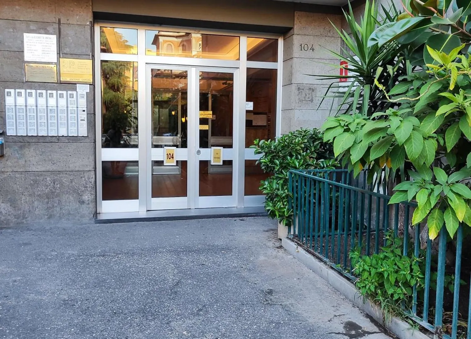 Trilogy In Trastevere Rome Apartment